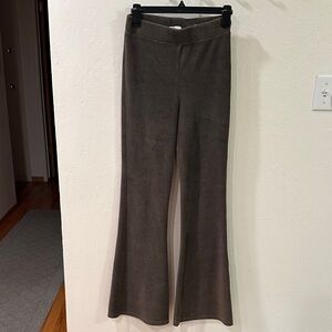 American Eagle Outfitters olive green soft, stretchy corduroy flair pants, small